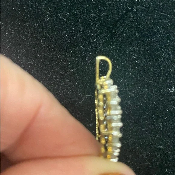 10K Diamond Pendant. 56 diamonds, JWBR.